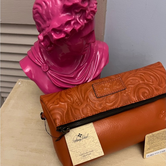 🌺NWT PATRICIA NASH WRISTLET🌺 - Picture 3 of 13